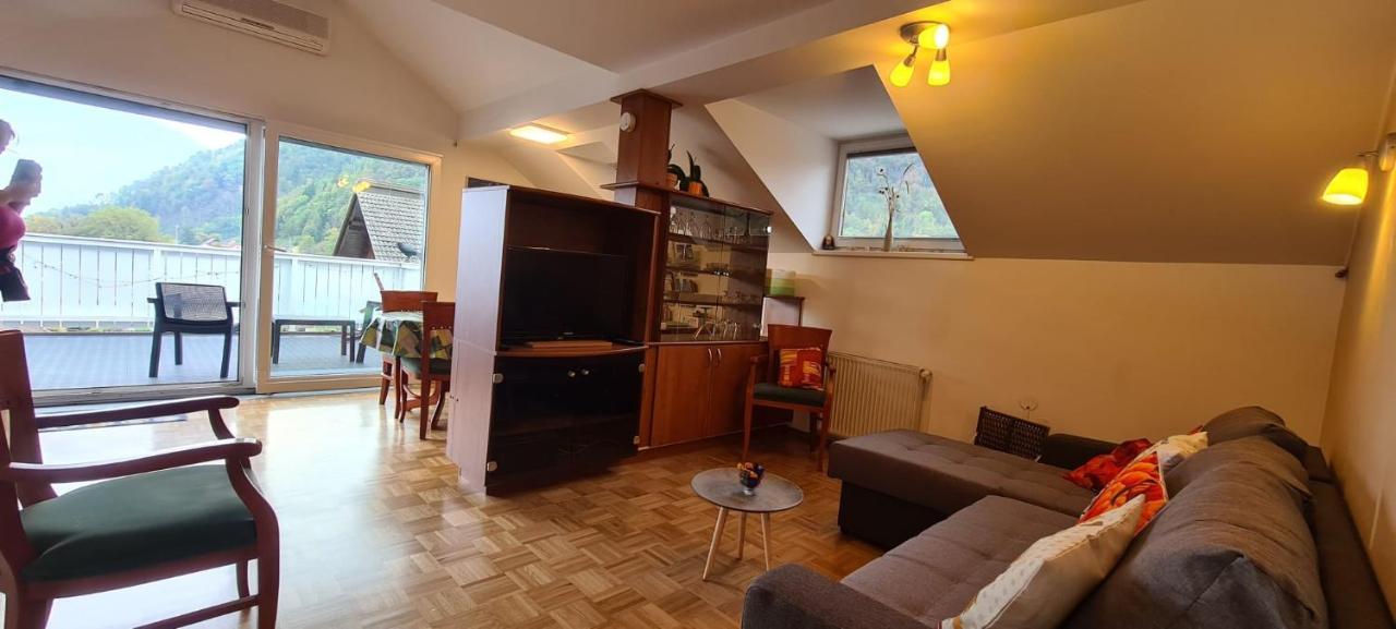 Apartment Kranj - Huge Terrace, Free P, Wi - Fi, Ac Екстер'єр фото