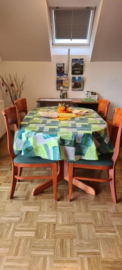 Apartment Kranj - Huge Terrace, Free P, Wi - Fi, Ac Екстер'єр фото